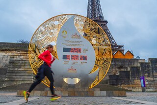 Paris residents are being asked to avoid ordering parcel deliveries this summer during the Olympic and Paralympic Games. Image: Shutterstock