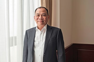 Pham Nhat Vuong, founder and chairman of Vingroup, expects VinFast to be profitable by 2025
Image: En Duong/Bloomberg via Getty Images