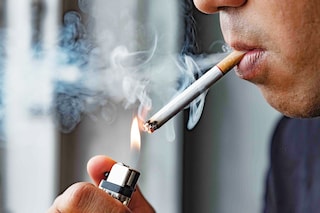 Smoking has harmful effects on the immune system, even long after you"ve quit, reports a study from the Institut Pasteur. Image: Solid photos / ShutterstockÂ©