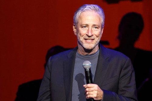 Jon Stewart took the reins of "The Daily Show" in 1999. Jon Stewart took the reins of "The Daily Show" in 1999.
Image: The Daily show / Instagram© Jon Stewart took the reins of "The Daily Show" in 1999. Jon Stewart took the reins of "The Daily Show" in 1999.
Image: The Daily show / Instagram©