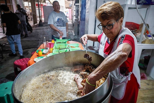 Maria del Pilar Cortes (R) works in her taqueria named "Las Corazonas" at the Tepito neighborhood, one of the most dangerous neighborhoods in Mexico City.
Image: Rodrigo Oropeza / AFP© Maria del Pilar Cortes (R) works in her taqueria named "Las Corazonas" at the Tepito neighborhood, one of the most dangerous neighborhoods in Mexico City.
Image: Rodrigo Oropeza / AFP©