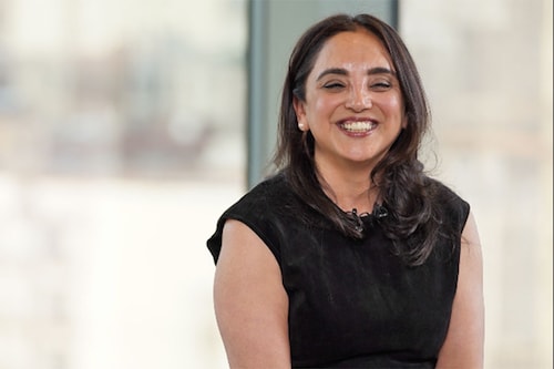 Sheena Iyengar is the author and ST Lee Professor of Business at Columbia Business School Sheena Iyengar is the author and ST Lee Professor of Business at Columbia Business School