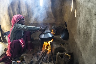 A third of the world cooks with fuels which produce harmful fumes when burned, including wood, charcoal, coal, animal dung and agricultural waste. Image credit: Shutterstock