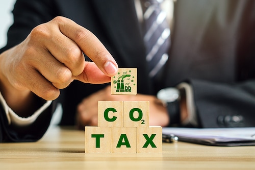 In deciding to impose taxes on emissions it’s important to consider their consequences for companies, the economy and the environment, as well as to determine whether polluters do actually pay or become greener as a result.
Image: Shutterstock In deciding to impose taxes on emissions it’s important to consider their consequences for companies, the economy and the environment, as well as to determine whether polluters do actually pay or become greener as a result.
Image: Shutterstock