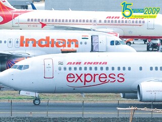 Much of Air India’s crisis was due to an ill-timed move by the government in 2007 to merge the national carrier—then flying internationally—with domestic carrier Indian Airlines
Image: Punit Paranjpe