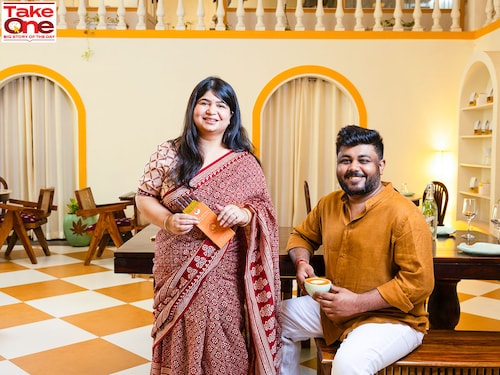(From right)Nishant Sinha, founder, Roastery Coffee House and Sheetal Saxena, founder, Colocal chocolates. The coffee chain offers speciality coffees sourced from single estate coffee farms while offering Colocal handcrafted chocolates.
Image: Madhu Kapparath