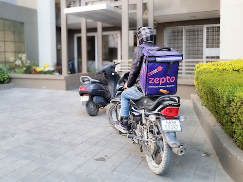 Zepto, a quick-commerce startup based in Mumbai, has raised $350 million in its third financing round this year, as it gears up for a 2025 IPO
Image: Shutterstock Zepto, a quick-commerce startup based in Mumbai, has raised $350 million in its third financing round this year, as it gears up for a 2025 IPO
Image: Shutterstock