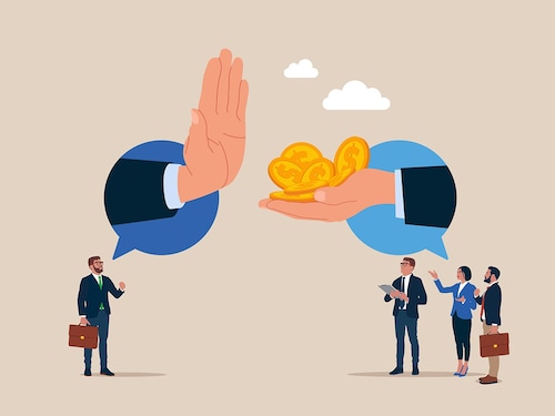 International anti-corruption initiatives focus on the “supplyâ€ side of the bribes (the bribe-giver), and not looking at the “demandâ€ (the bribe-receiver).
Image: Shutterstock