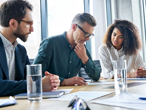 Ethical leadership is pivotal in addressing the inherent conflicts between profit motives and CSR.
Image: Shutterstock