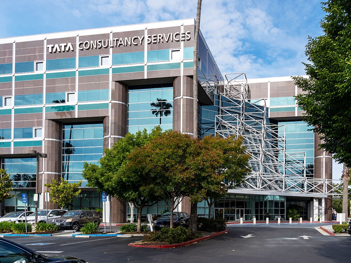 Tata crown jewel TCS, sans Ratan Tata, reports earnings today: Five ...