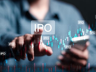High market liquidity, fear of missing out (FOMO) on SME jackpots, and substantial returns in the short term are luring retail investors to SME IPOs.
Image: Shutterstock