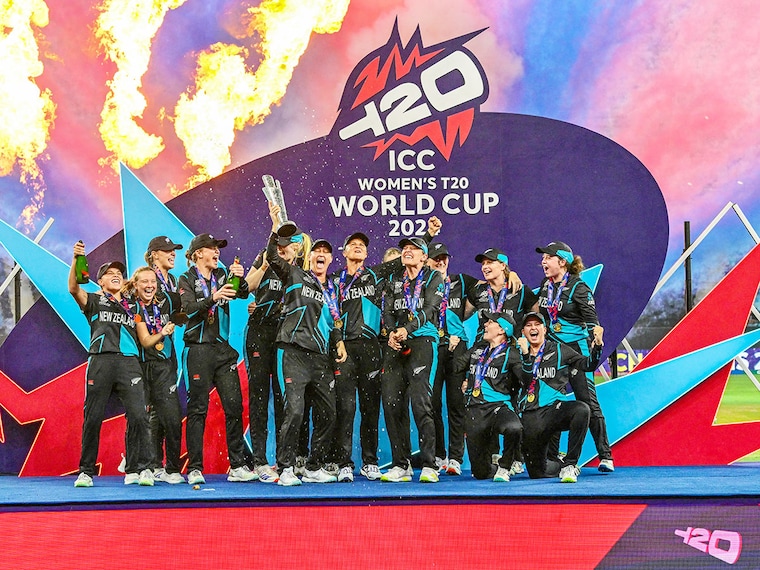 New Zealand"s players celebrate with their winning trophy at the end of the ICC Women"s T20 World Cup cricket final match between South Africa and New Zealand at the Dubai International Cricket Stadium in Dubai on October 20, 2024.