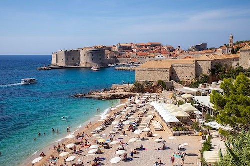 Banje beach, Dubrovnik in Croatia
Image: Shutterstock Banje beach, Dubrovnik in Croatia
Image: Shutterstock