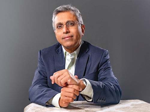Anish Shah, CEO, Mahindra &amp Mahindra
Image: Mexy Xavier