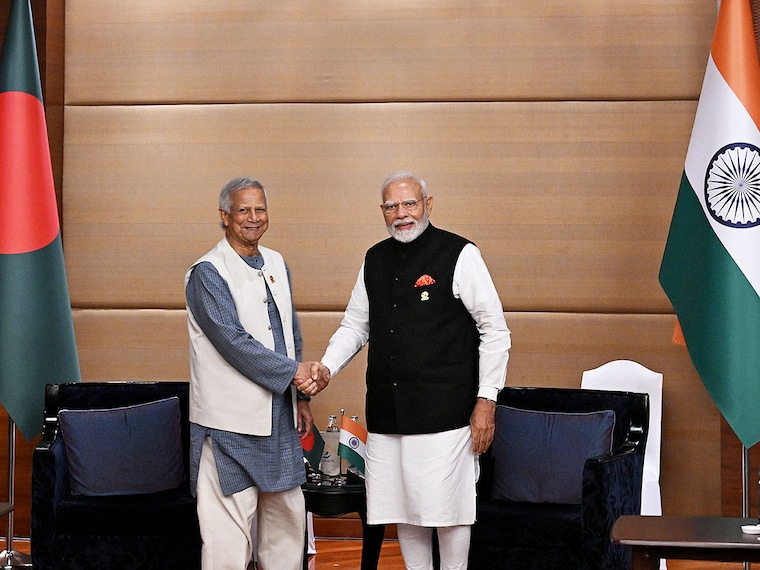 India"s Prime Minister Narendra Modi shakes hands with de facto Bangladeshi leader and Nobel laureate Muhammad Yunus during their bilateral meeting on sidelines of the BIMSTEC Summit in Bangkok, Thailand on 4th April, 2025. This is the first such meeting since a revolution in Dhaka ousted New Delhi"s long-term ally.