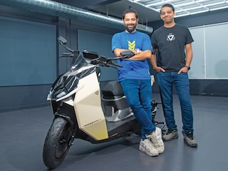 (From left) Narayan Subramaniam, co-founder and CEO, and Niraj Rajmohan, co-founder and CTO, Ultraviolette, with the company’s new electric scooter at their corporate office in Bengaluru
Image: Hemant Mishra for Forbes India