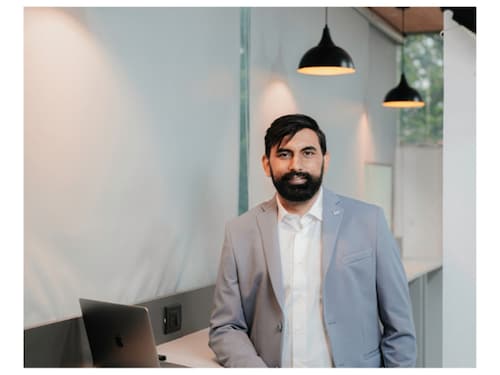 Among the surveyed companies, 63% stated they are actively planning to adopt AI, with 86% of senior executives expecting such technologies to transform their businesses within the next five years.
Image: Shutterstock Among the surveyed companies, 63% stated they are actively planning to adopt AI, with 86% of senior executives expecting such technologies to transform their businesses within the next five years.
Image: Shutterstock