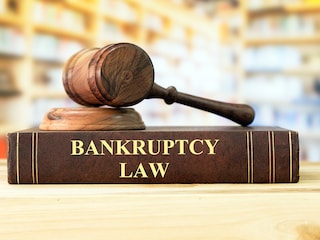 Data from the Insolvency and Bankruptcy Board of India (IBBI) suggests the average time taken to close a Corporate Insolvency Resolution Process (CIRP) has climbed steadily, from an average of 550 days in 2022 to 724 days in 2025, over double the maximum time prescribed.
Image: Shutterstock