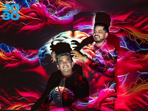 Siddhant Dangi (left) and Deepansh Goyal
Image: Selvaprakash Lakshmanan For Forbes India Directed By: Kapil Kashyap Background Image: Shutterstock