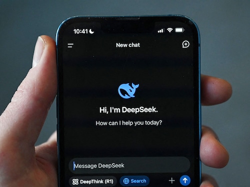 DeepSeek said they spent only $5.6 million developing their model—peanuts when compared with the billions US tech giants have poured into AI.
Image: Greg Baker / AFP© DeepSeek said they spent only $5.6 million developing their model—peanuts when compared with the billions US tech giants have poured into AI.
Image: Greg Baker / AFP©
