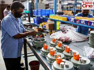 Industry experts feel that the Union Budget 2025 must focus on expanding the PLI scheme to encompass green energy, advanced textiles, space tech and electronics components among many others Image: Dhiraj Singh/Bloomberg via Getty Images