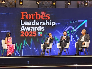 (From Left to right) Forbes India’s Associate Editor Neha Bothra, comprised KVS Manian, MD and CEO, Federal Bank Rajesh Jejurikar, ED and CEO (auto and farm sector), Mahindra & Mahindra and Madan Sabnavis, chief economist, Bank of Baroda. Image: Amit Verma
