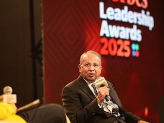 The next fireside chat of the night was with Dr Praveer Sinha, CEO & MD, Tata Power Company Limited. The conversation about his leadership journey, vision for the energy sector, and fundamentals of shaping the future of EV infrastructure in India Image: Madhu Kapparath