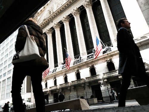 Investor sentiment has been jolted in recent weeks by fears that the president"s hardball policies could deal a painful blow to the global economy.
Image: Spencer Platt/Getty Images Investor sentiment has been jolted in recent weeks by fears that the president"s hardball policies could deal a painful blow to the global economy.
Image: Spencer Platt/Getty Images