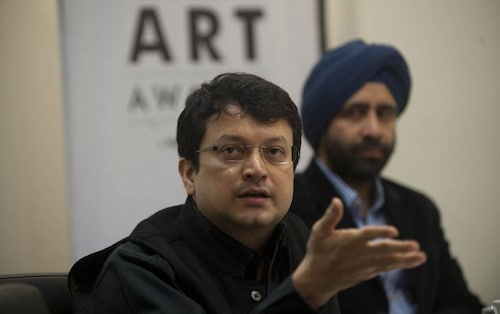  Poet, cultural theorist and curator Ranjit Hoskote weighs in his opinion as the jury debates on a nomination                        