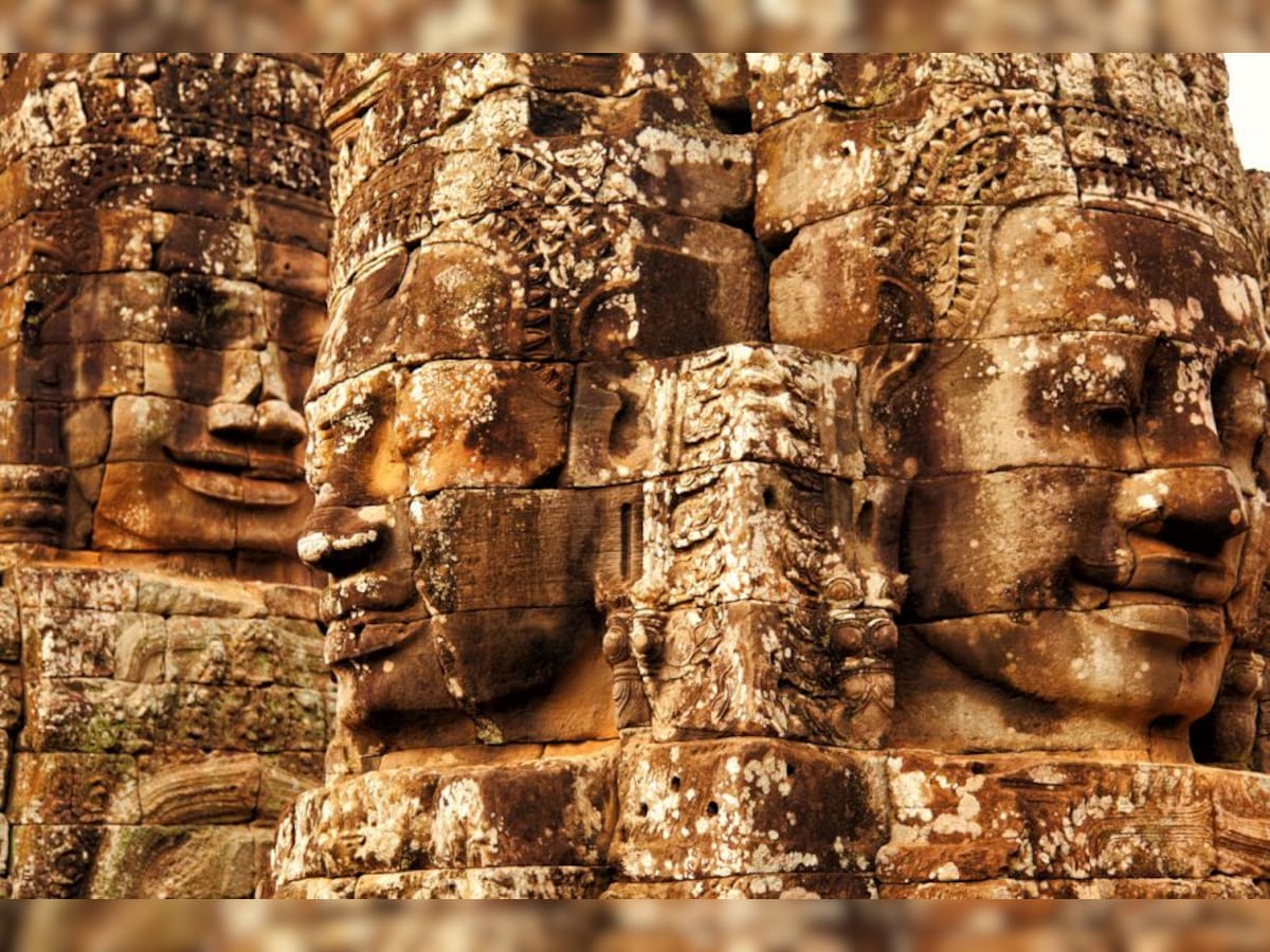 A living spectacle: The popular landmarks of Asia