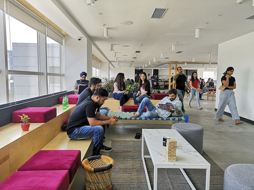 <p><strong>Work in progress</strong><br />The shared office space has introduced a new business model by bringing individual and collaborative efforts together </p> <p><strong>Work in progress</strong><br />The shared office space has introduced a new business model by bringing individual and collaborative efforts together </p>
