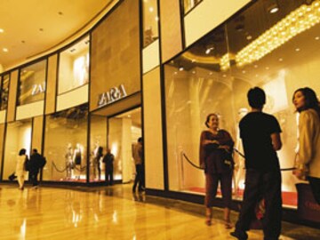 Fast Fashion: Zara is Now in India