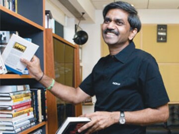 D.Shivakumar: Learning from Criticism