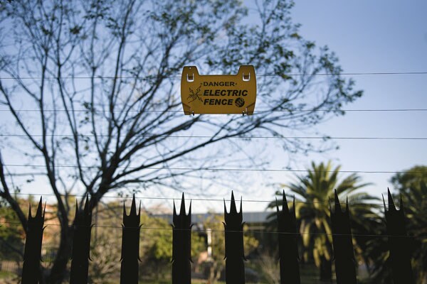 mg_28652_electric_fence_280x210.jpg