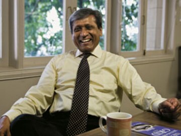 Pranab Datta: Read, To Lead Right