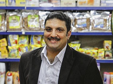 Hearty Mart: Endearing Success of a Small-Town Retailer