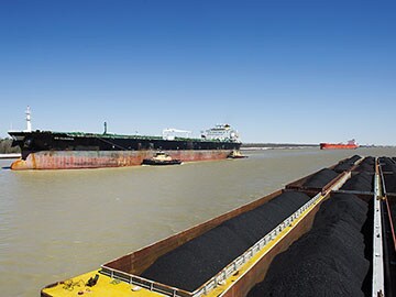 Mississippi and the Struggling River Barge Industry