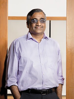 mg_73385_kishore_biyani_280x210.jpg