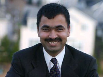 Chetan Sharma, Mobile Analyst