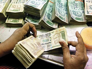 India's Optimism Despite Rupee Fall