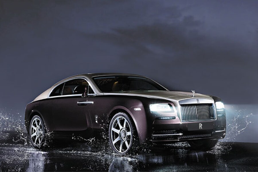 Mixed Bag: Rolls-Royce Wraith, Smartwatch2, Canon Vixia min