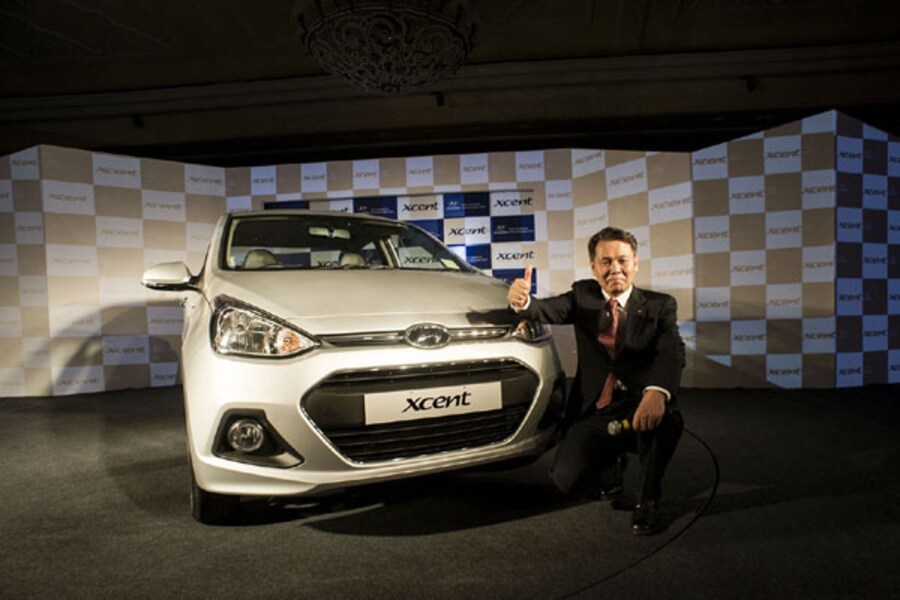 Hyundai launches Xcent, the Grand i10 sedan