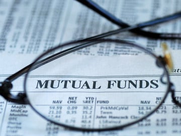 Mutual Funds Attracting Big Money from Retail Investors