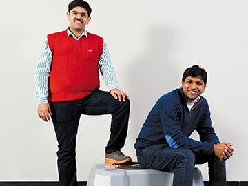 Samay Kohli & Akash Gupta: The masters of robotics