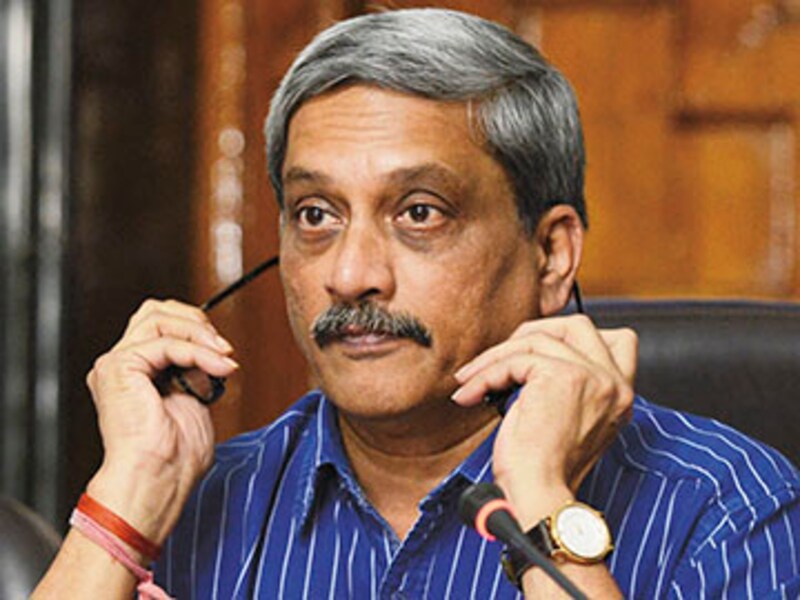 If we can send a rocket to Mars, we can make anything: Manohar Parrikar