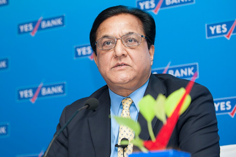 Yes Bank's FY16 net profit rises 27 percent, beats estimates