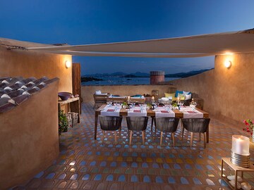 The lavish holiday: Inside the world's most luxurious rooms and villas