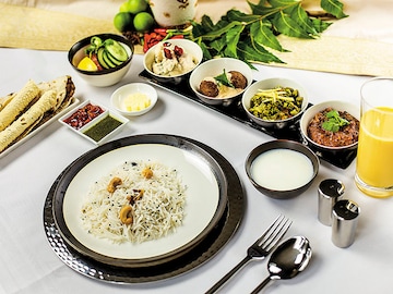 The best food served on a (mid-air) platter