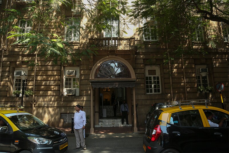 Mistry's presence may lead to fragmentation of Tata Group, Tata Sons says