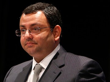 Now, Tata Sons sends legal notice to Mistry